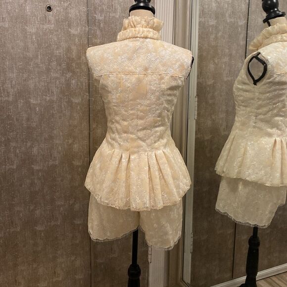 Chanel shorts set size 36( S), RARE! 2014 - Picture 11 of 17